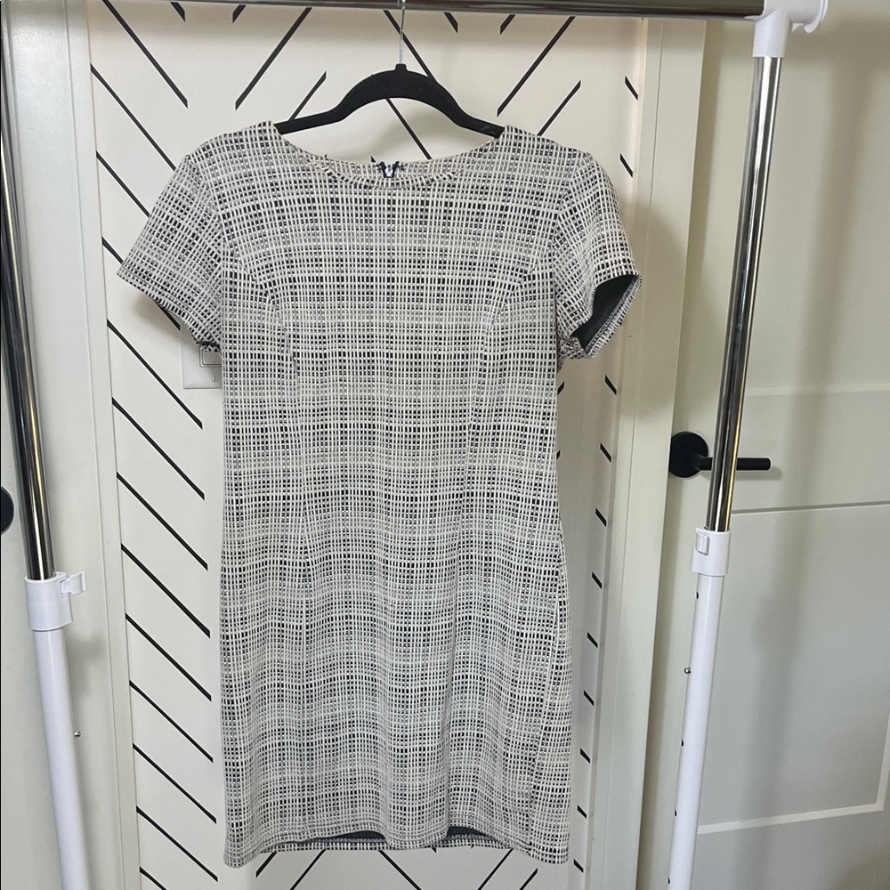 Sharagano Black and White Patterned Mini Dress